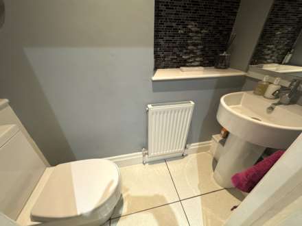 121 Chadderton Park Road, Oldham, Image 22