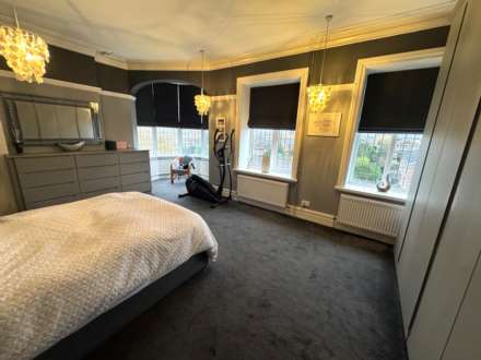 121 Chadderton Park Road, Oldham, Image 28