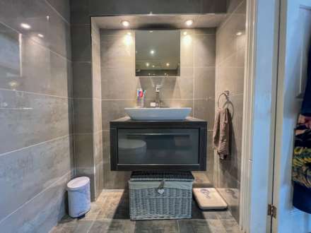 121 Chadderton Park Road, Oldham, Image 29