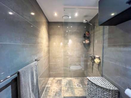 121 Chadderton Park Road, Oldham, Image 30