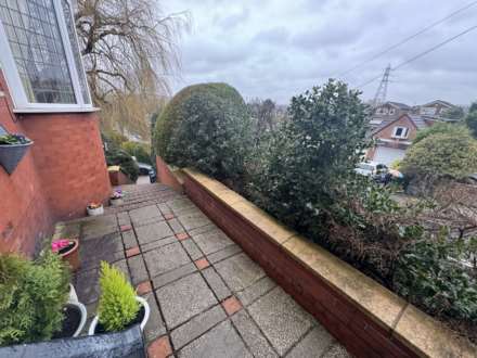 121 Chadderton Park Road, Oldham, Image 49