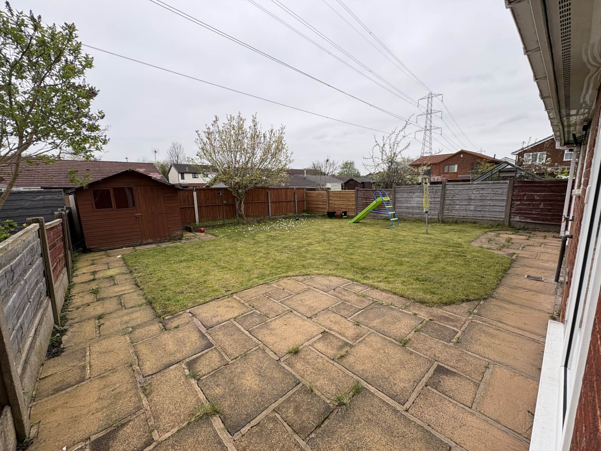 17 Cherrywood, Oldham, OL9 9TX, Image 2