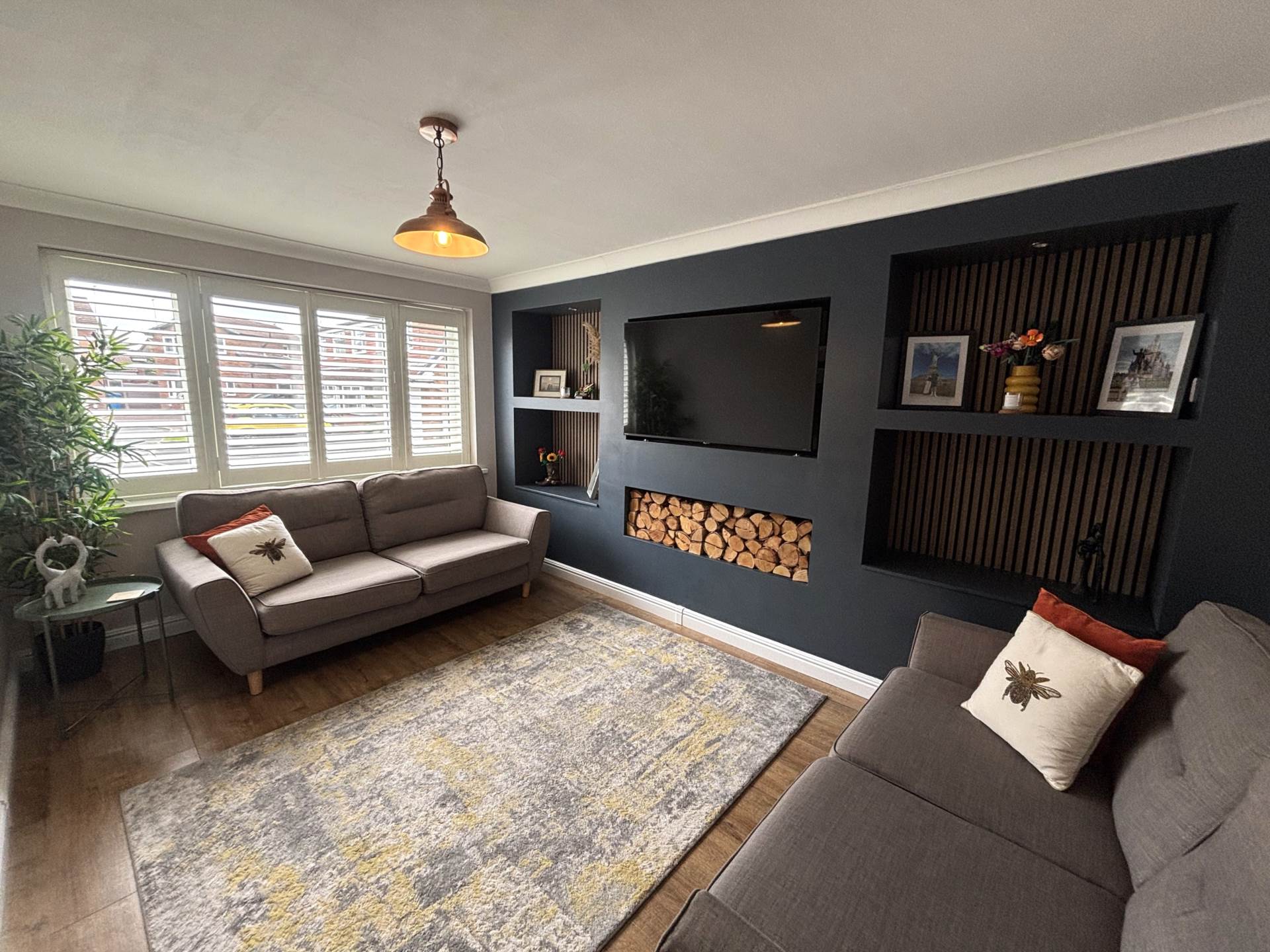 16 Redwood, Chadderton, OL9 9TG, Image 2