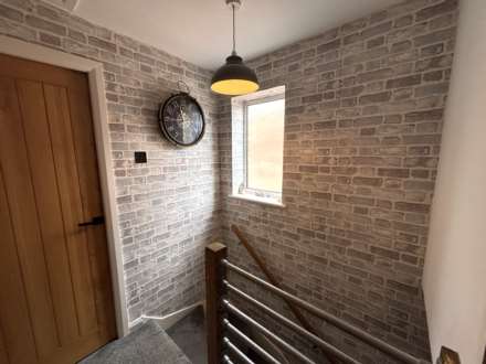 16 Redwood, Chadderton, OL9 9TG, Image 16