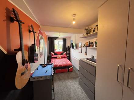 16 Redwood, Chadderton, OL9 9TG, Image 21