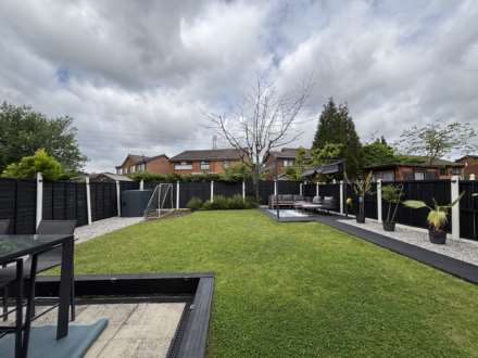 16 Redwood, Chadderton, OL9 9TG, Image 30