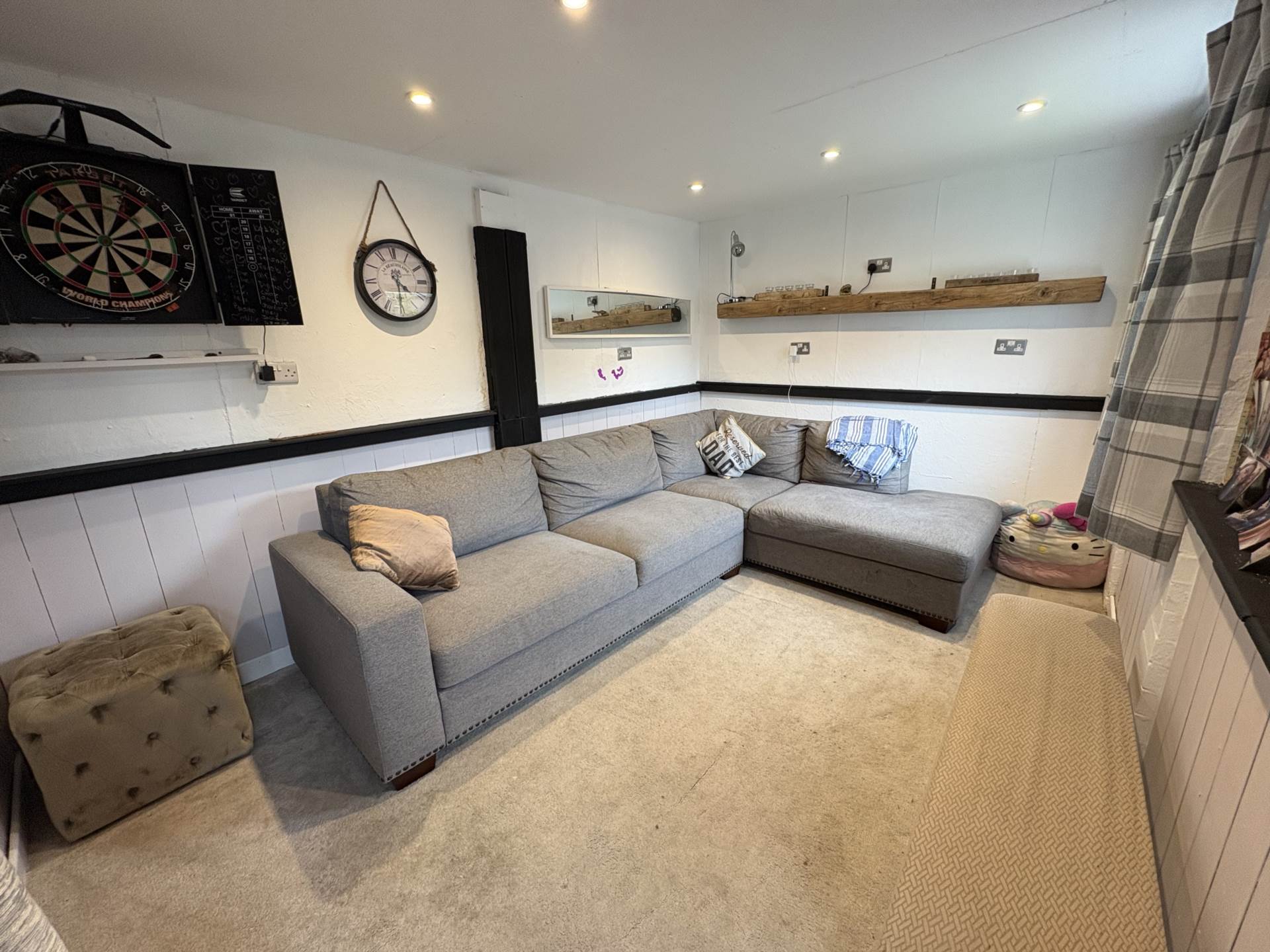 Lichfield Drive, Oldham, Image 21