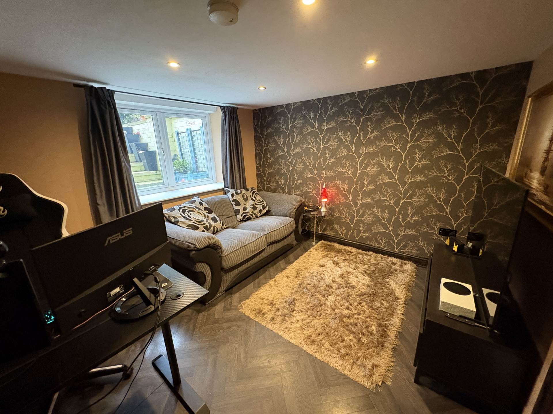 Derwent Drive, Chadderton, Image 21