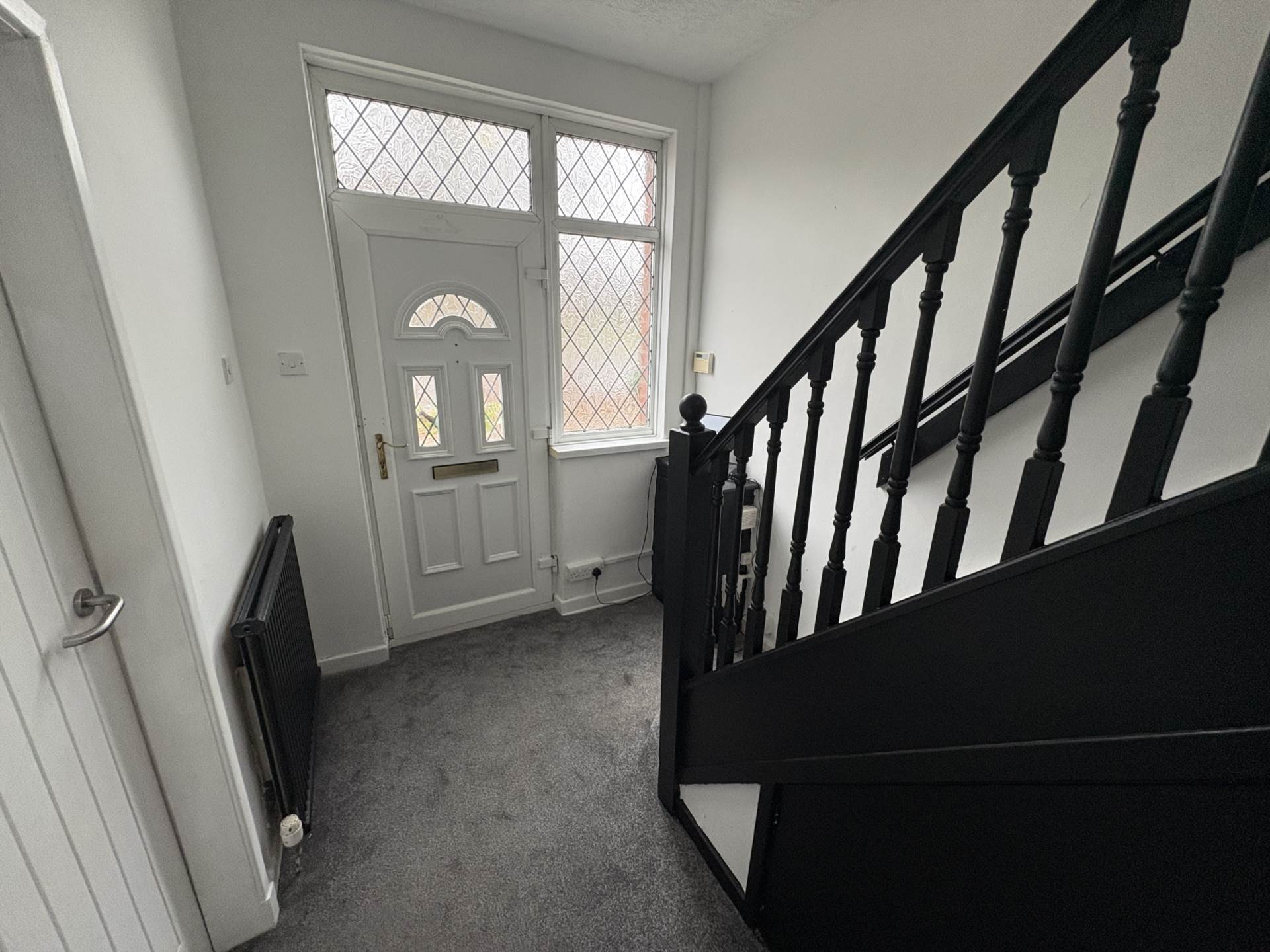 230 Broadway, Chadderton, Image 2