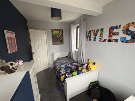 230 Broadway, Chadderton, Image 15