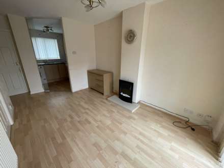 Redwood, Oldham, Image 3