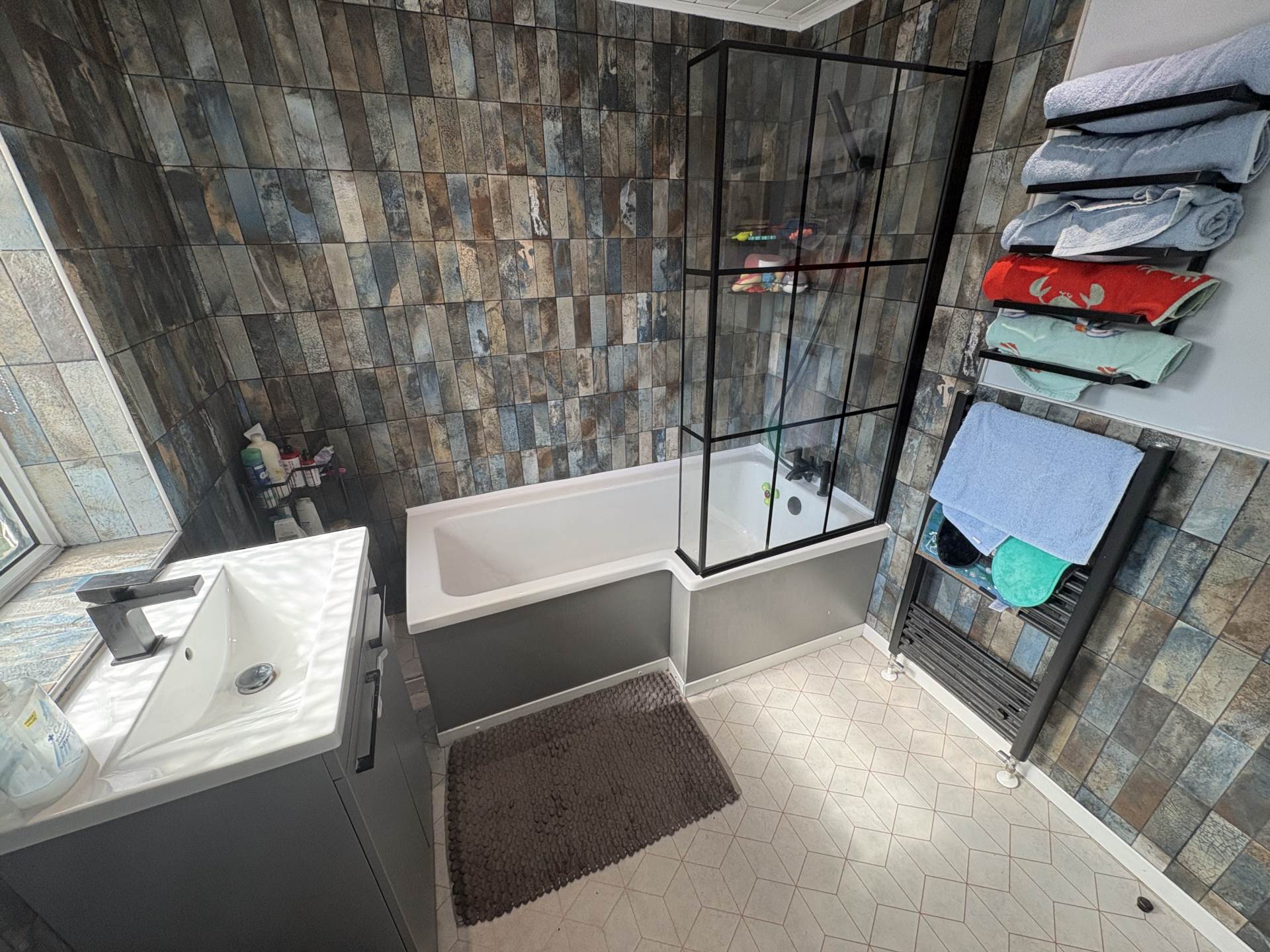 7 Mough Lane, Chadderton, Oldham, OL9 9NT, Image 28