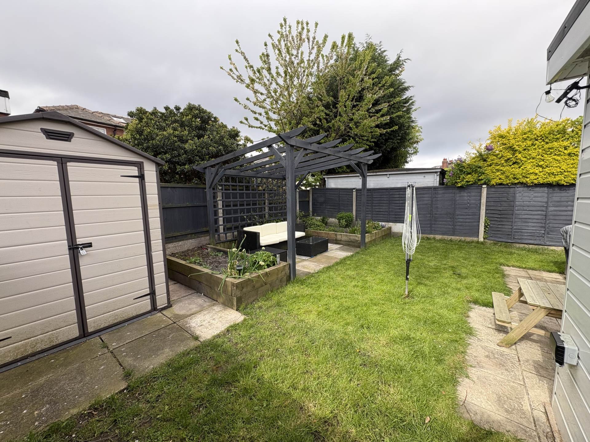 7 Mough Lane, Chadderton, Oldham, OL9 9NT, Image 29
