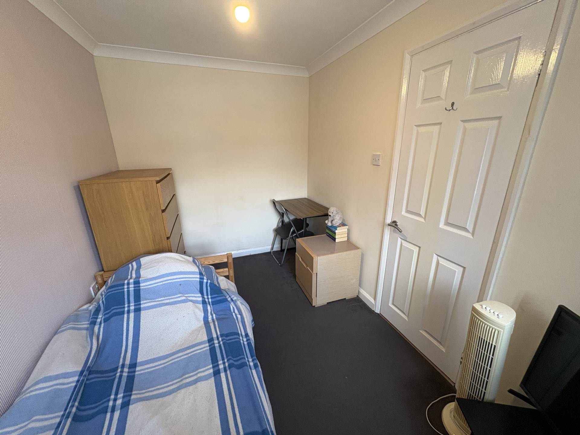7 Mough Lane, Chadderton, Oldham, OL9 9NT, Image 7