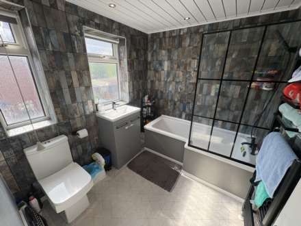 7 Mough Lane, Chadderton, Oldham, OL9 9NT, Image 27