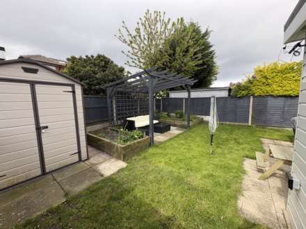7 Mough Lane, Chadderton, Oldham, OL9 9NT, Image 29