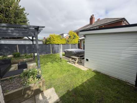 7 Mough Lane, Chadderton, Oldham, OL9 9NT, Image 31