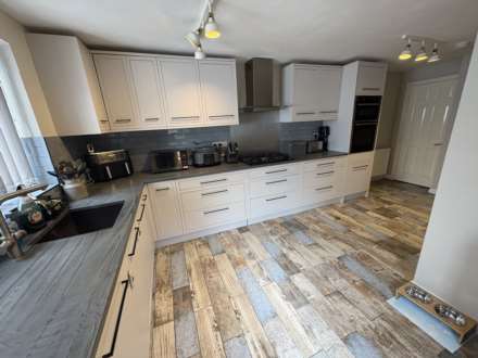 7 Mough Lane, Chadderton, Oldham, OL9 9NT, Image 4