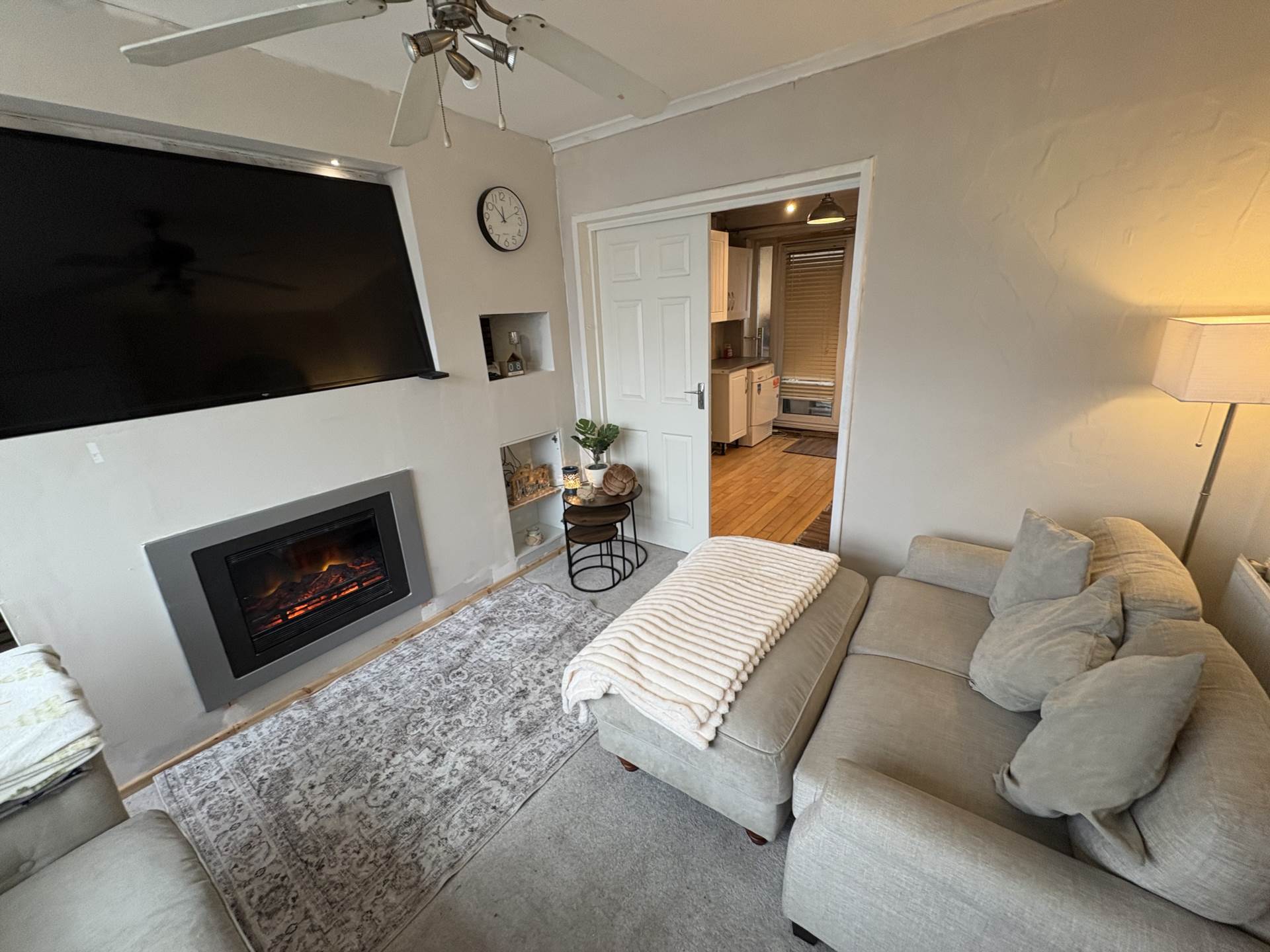 47 Kingston Avenue, Oldham, OL9 8LL, Image 3