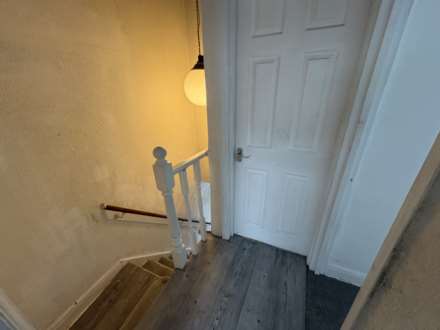 47 Kingston Avenue, Oldham, OL9 8LL, Image 8