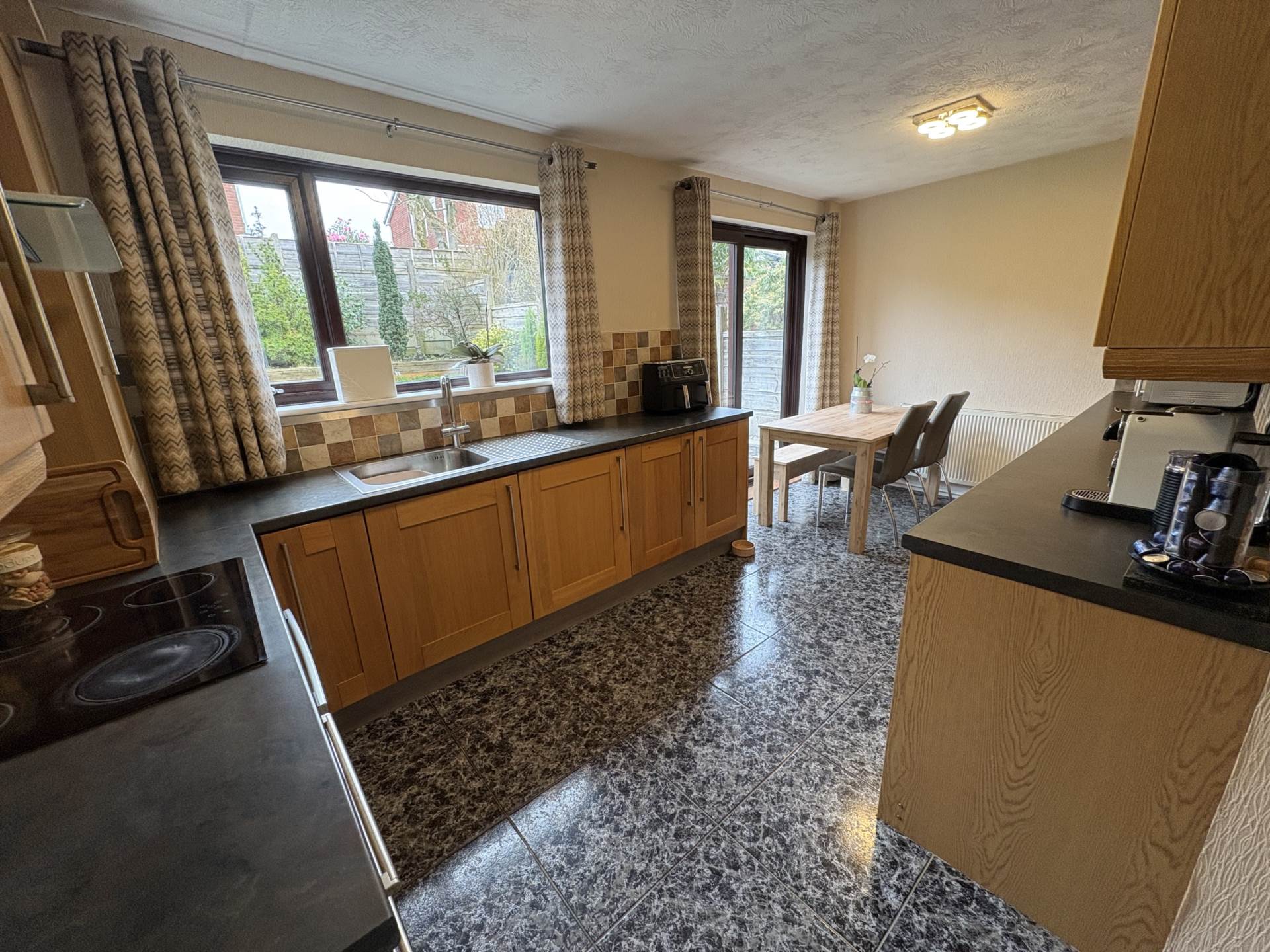 Taunton Road, Oldham, Image 7