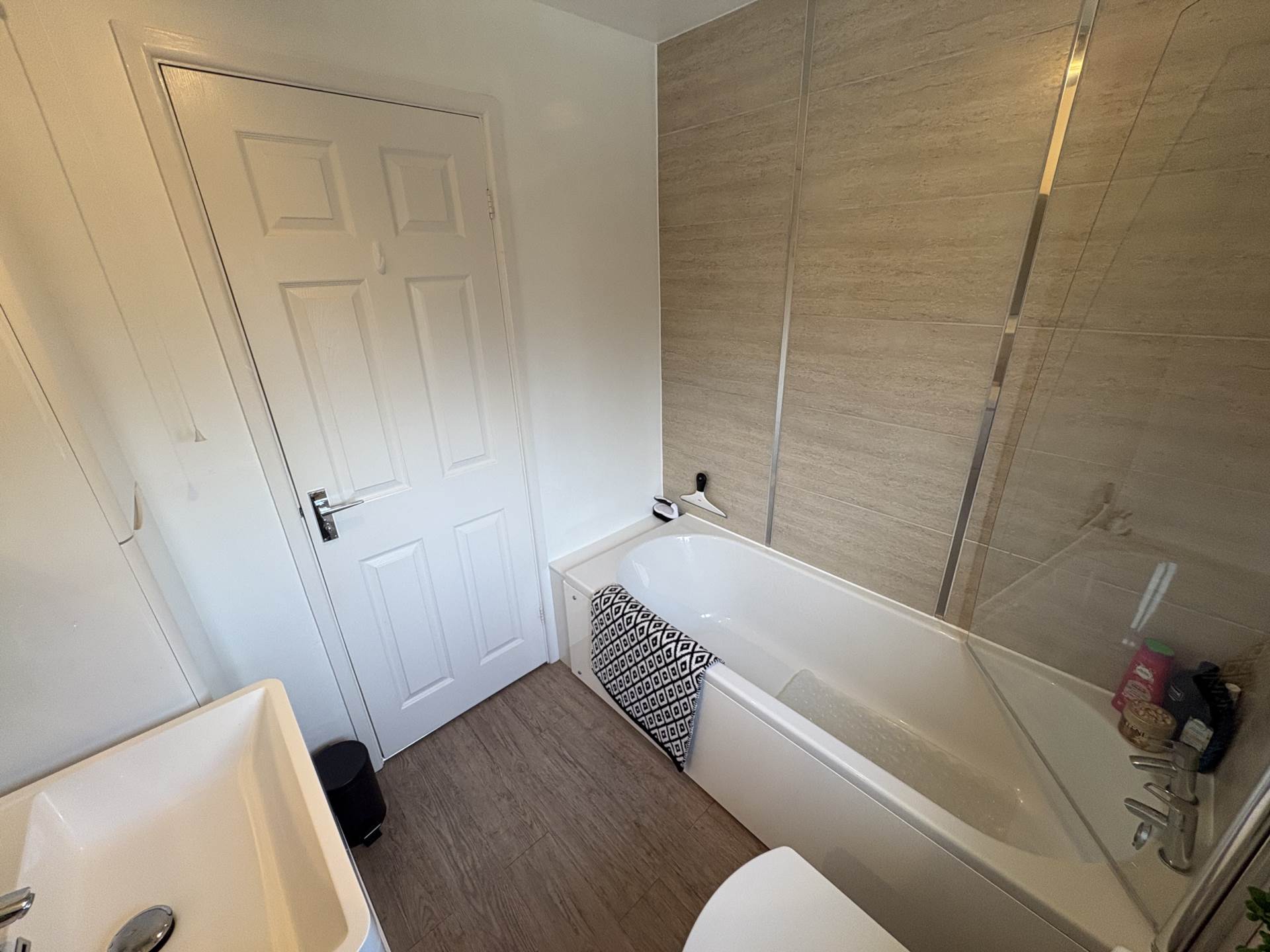 Woodlea, Oldham, Image 24