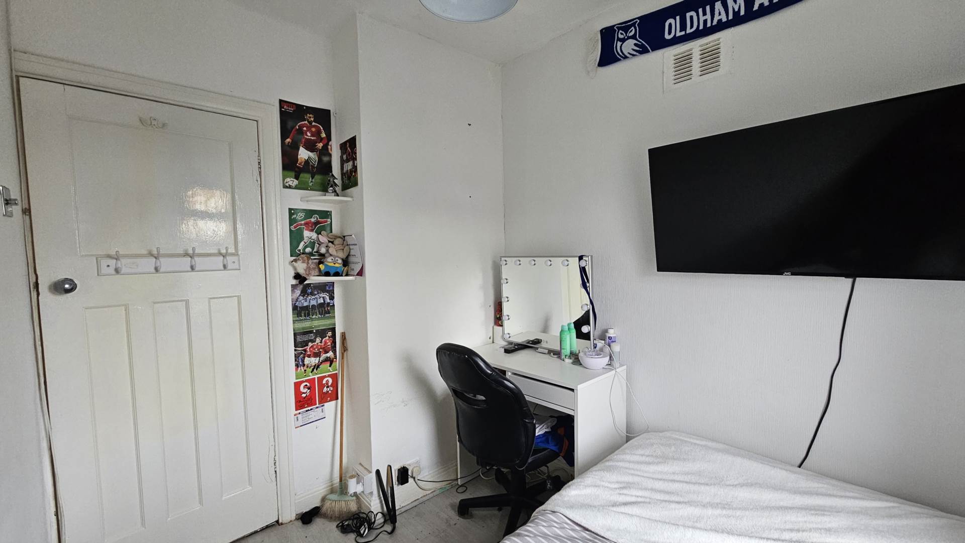 Oakbank Avenue, Chadderton, Image 17