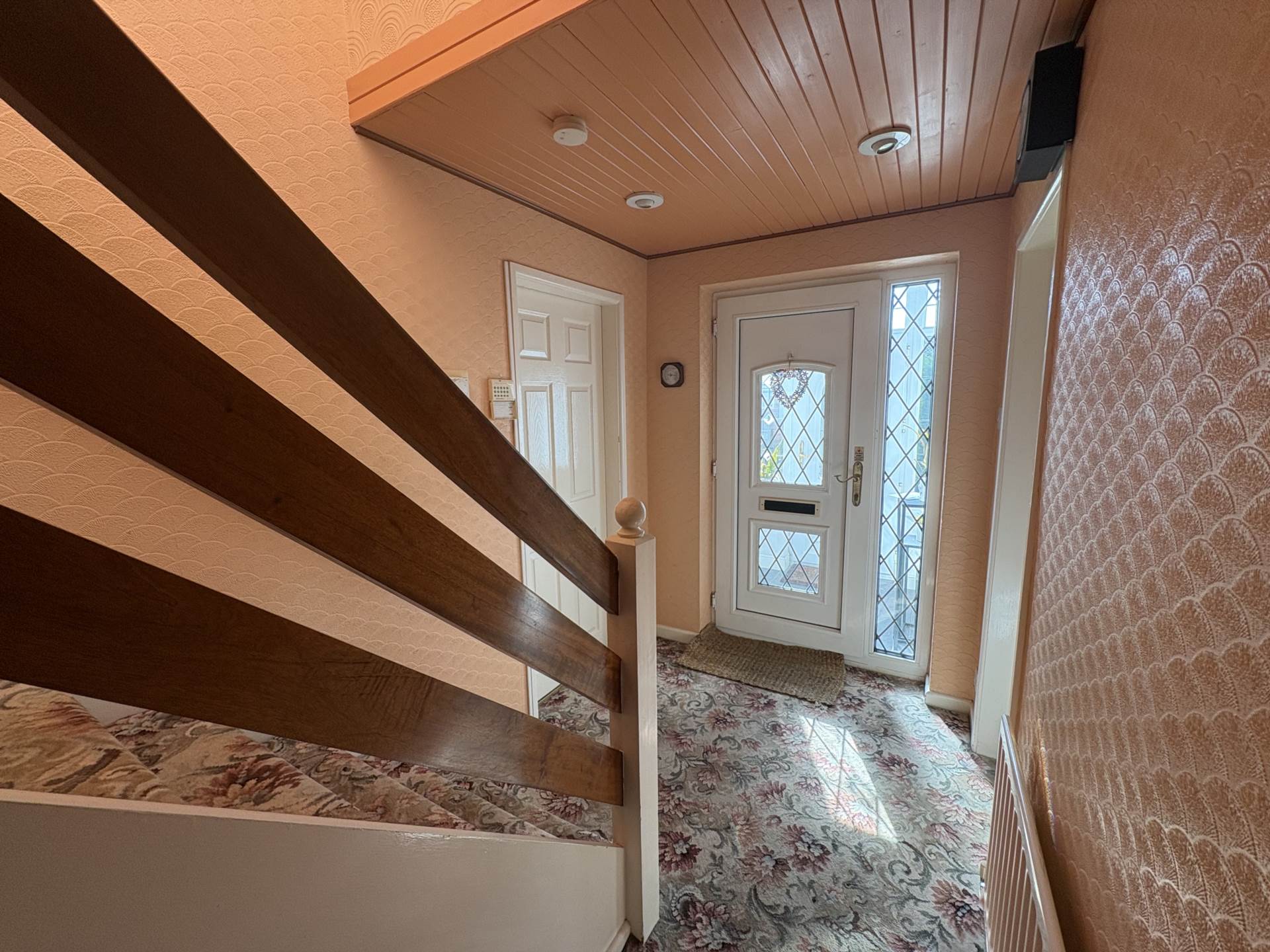 36 Amberwood, Oldham, Image 5