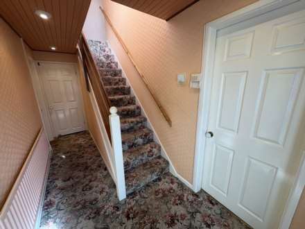 36 Amberwood, Oldham, Image 6