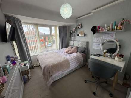 Myerscroft Close, Manchester, Image 15