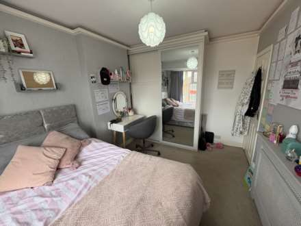 Myerscroft Close, Manchester, Image 16