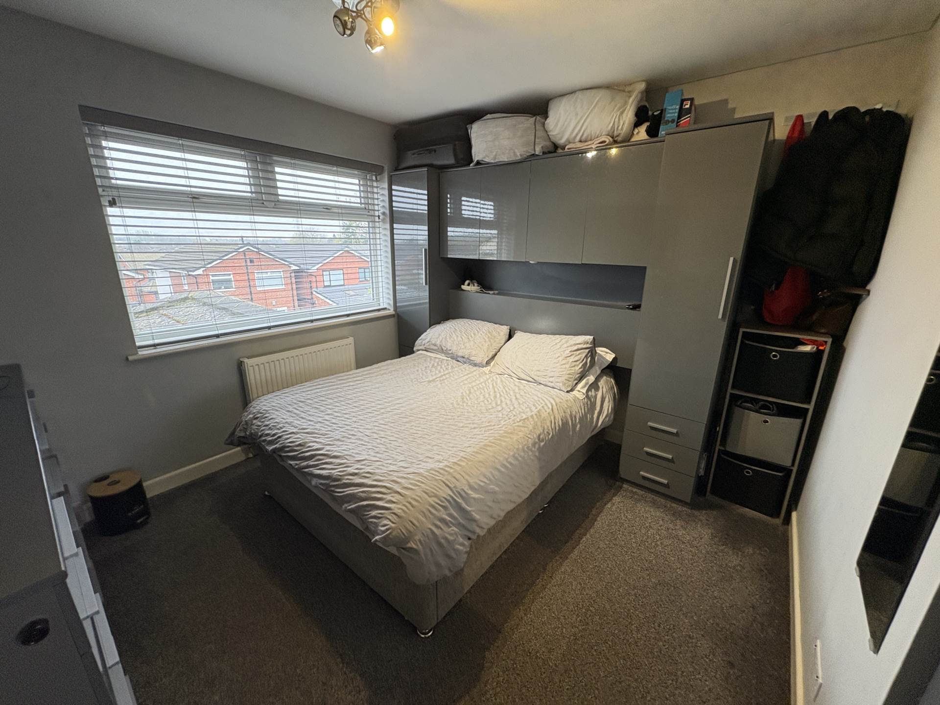 Amberwood, Oldham, Image 17