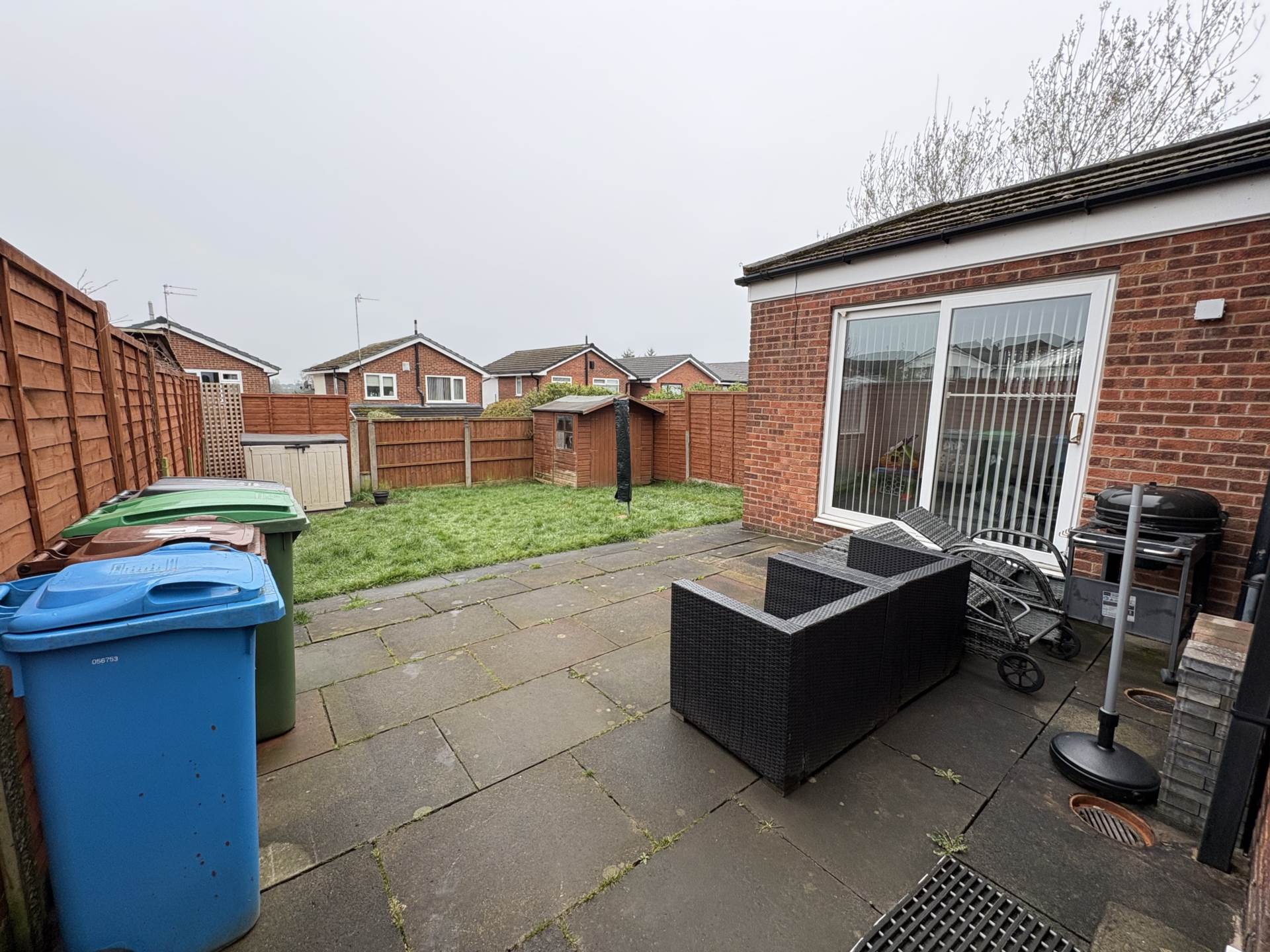 Amberwood, Oldham, Image 25