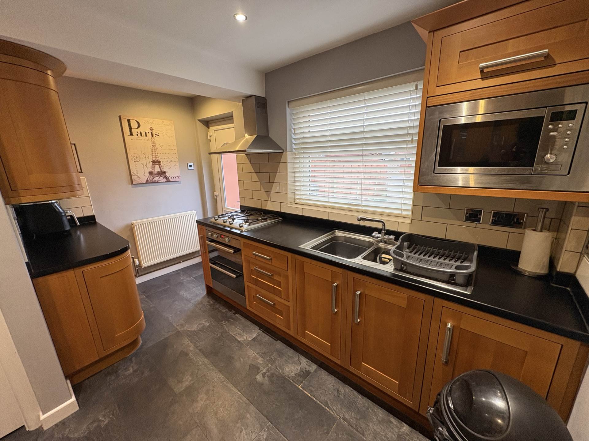 Amberwood, Oldham, Image 9