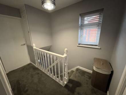 Amberwood, Oldham, Image 12