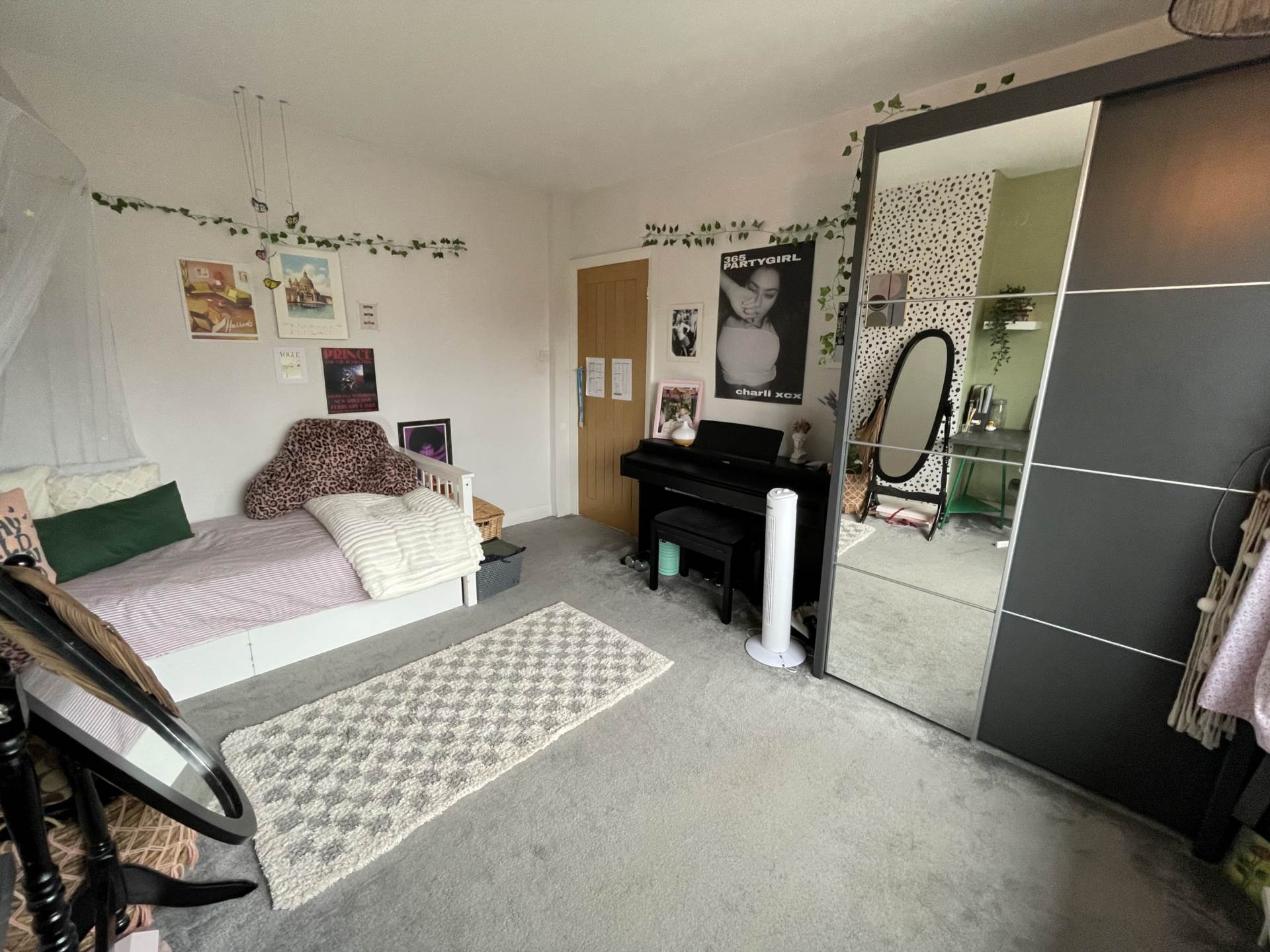 105 Chadderton Hall Road, Oldham, Image 16