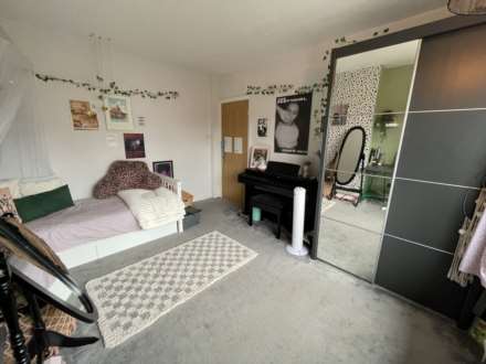 105 Chadderton Hall Road, Oldham, Image 16