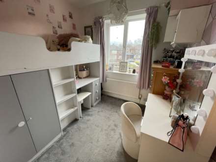 105 Chadderton Hall Road, Oldham, Image 17