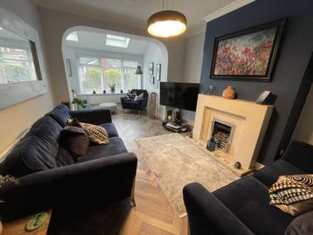 105 Chadderton Hall Road, Oldham, Image 6