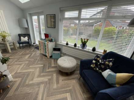 105 Chadderton Hall Road, Oldham, Image 8