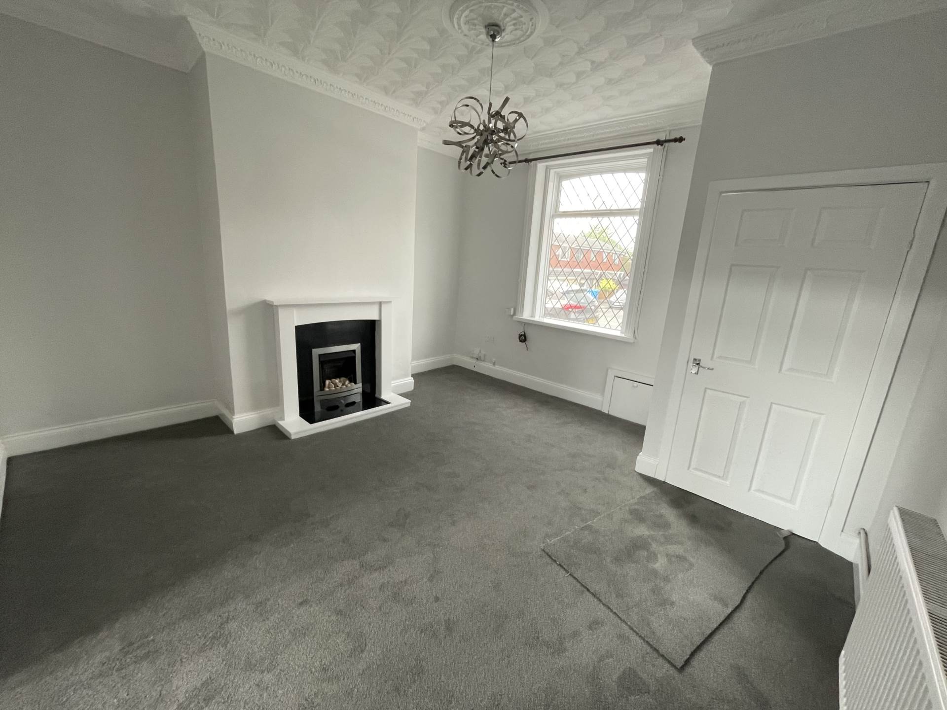 67 Robinson Street, Oldham, Image 5