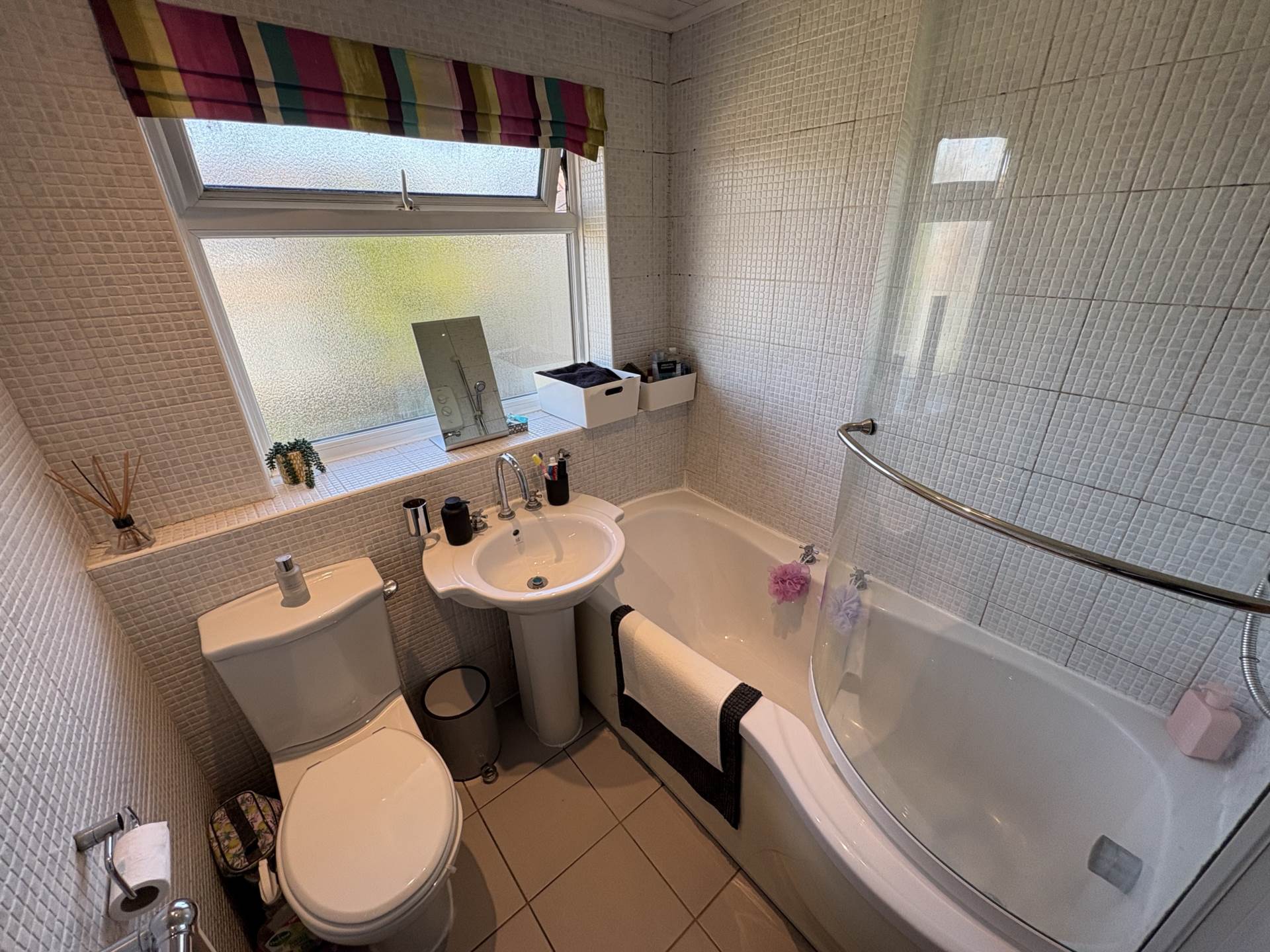 Totnes Avenue, Oldham, Image 14