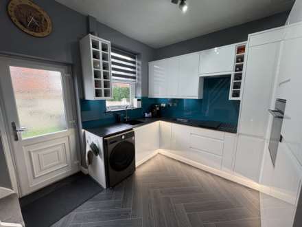 Ripponden Street, Oldham, Image 5