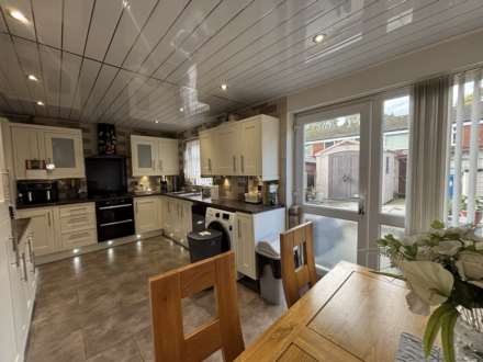 21 Otley Close, Chadderton, Oldham, Image 10