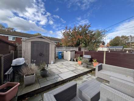 21 Otley Close, Chadderton, Oldham, Image 4