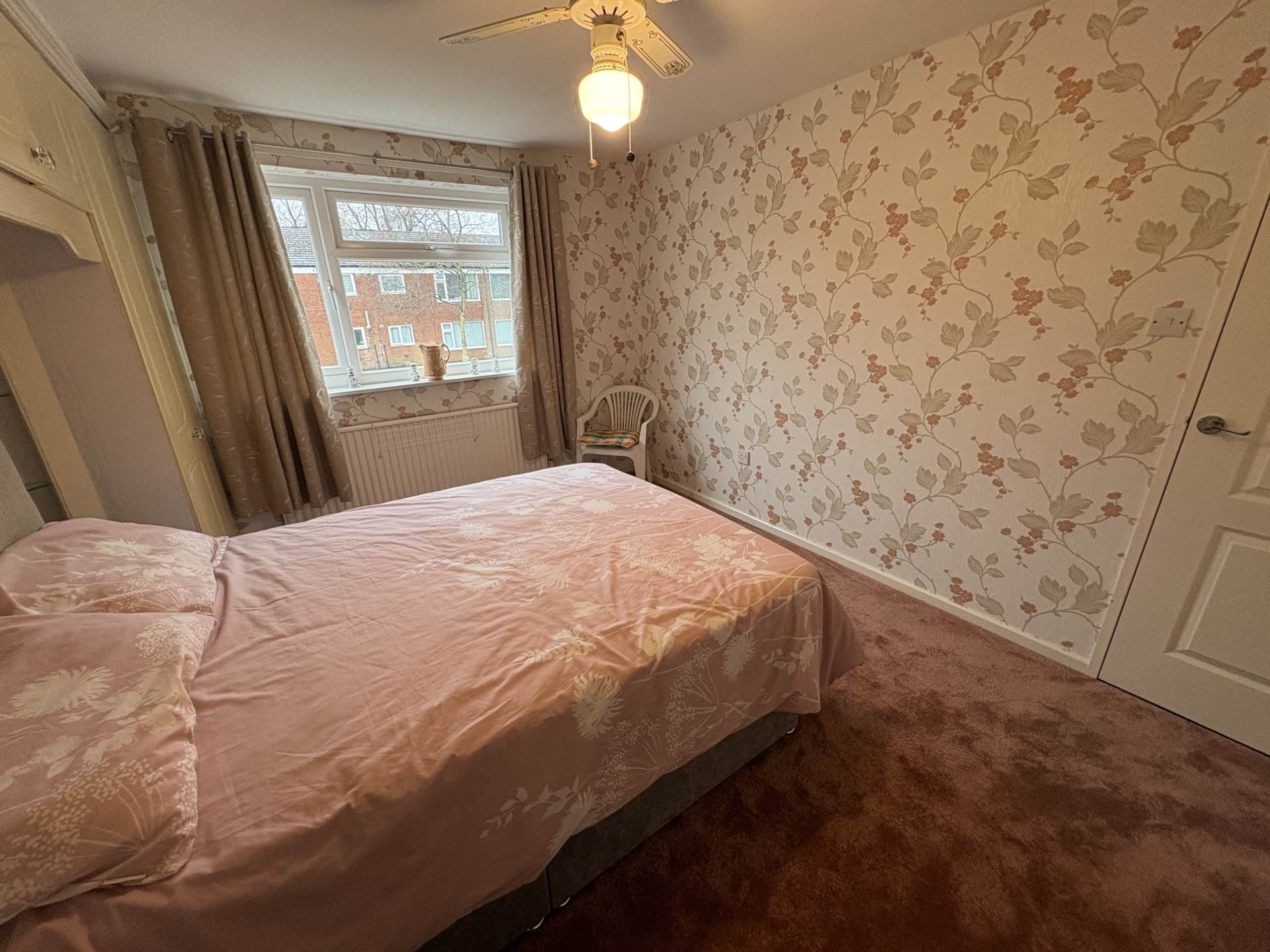 Otley Close, Oldham, Image 14