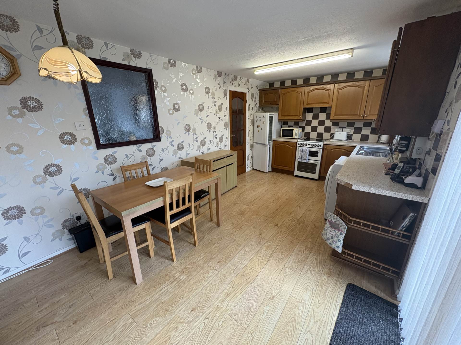 Otley Close, Oldham, Image 7