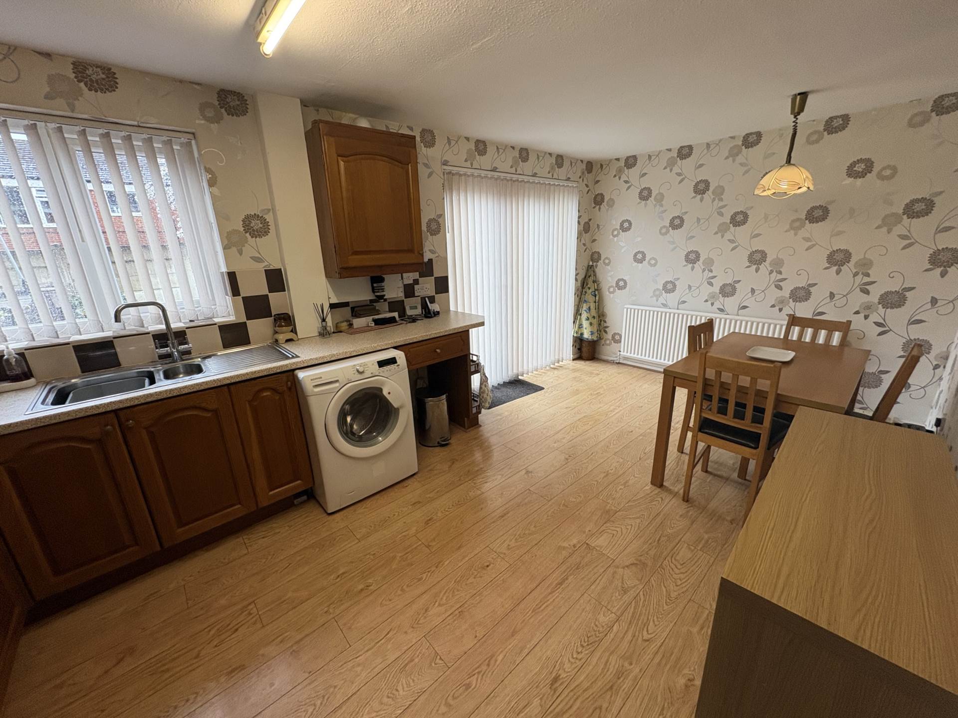 Otley Close, Oldham, Image 9