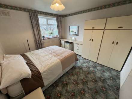 Otley Close, Oldham, Image 15