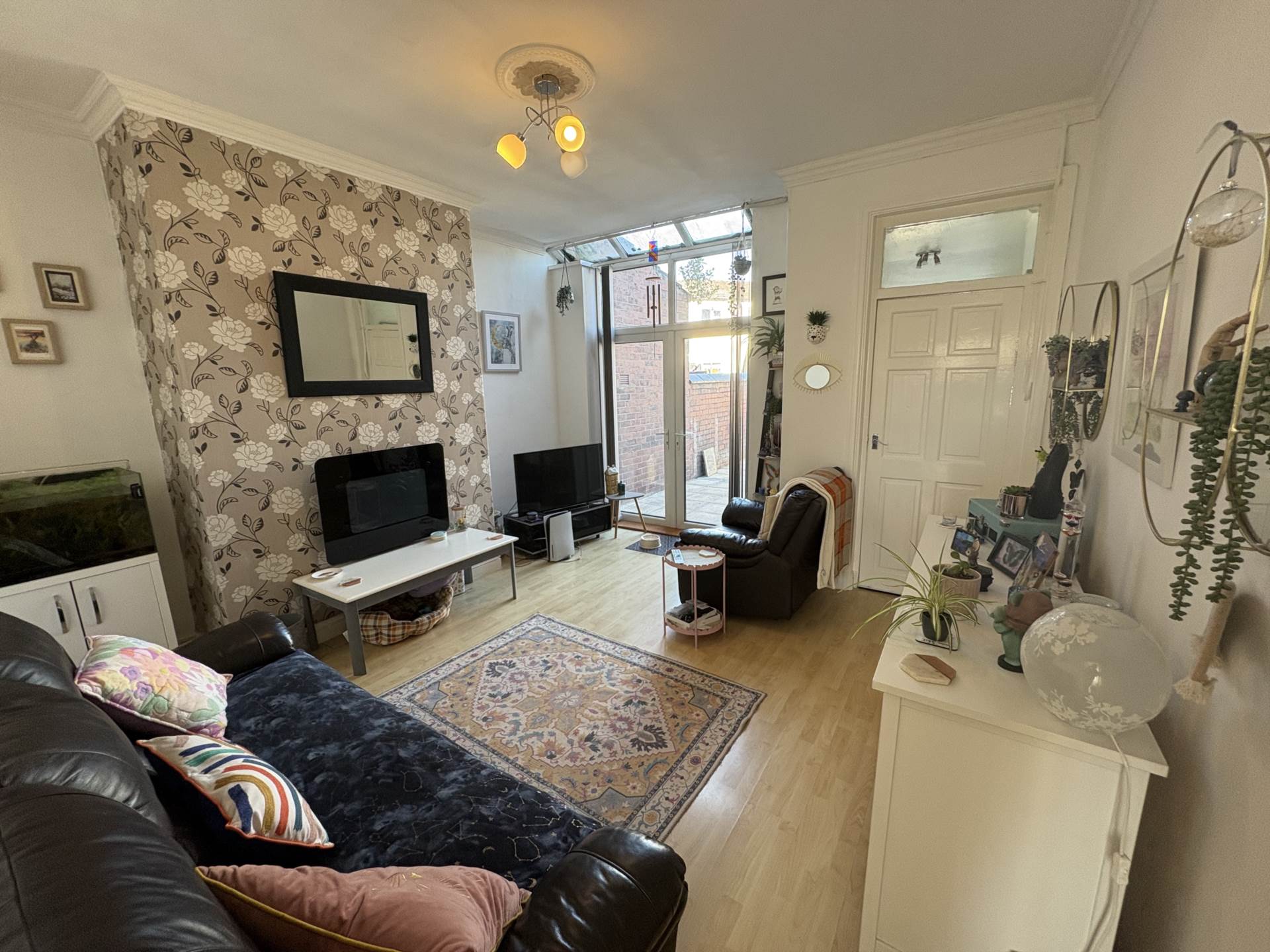 Denton Lane, Chadderton, Image 3